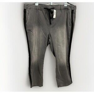 Torrid Jeans Sz 3/ 22-24/3X Gray‎ Crop Pull on Boyfriend Straight Mid-Rise Racer